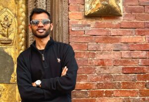 আজ কথাসাহিত্যিক শফিক রিয়ানের জন্মদিন