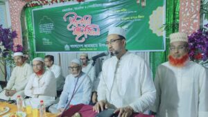 ফুলবাড়ীয়ায় রাজনৈতিক, সাংবাদিক ও পেশাজীবীদের সম্মানে জামায়াতের ইফতার