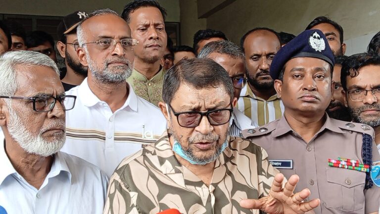 কিশোরগঞ্জে স্বাস্থ্যমন্ত্রী: স্বাস্থ্যখাতে এক লাখ নিয়োগ, বাড়ছে সেবার মান