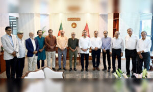 প্রধানমন্ত্রীর সঙ্গে বৈঠক করেছেন সম্পাদক পরিষদের নেতারা