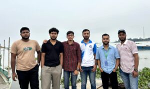 হঠাৎ বৃষ্টির দিনে বন্ধুদের সাথে হাওর বিলাস