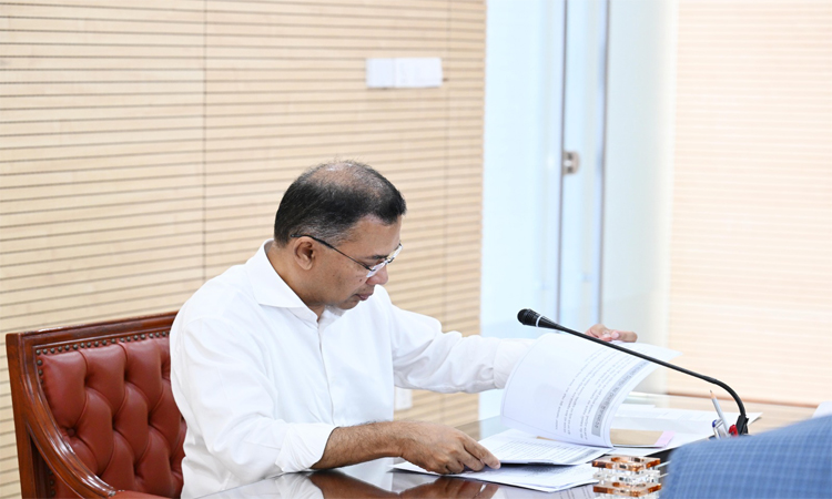রাজধানীর চারটি বাস টার্মিনাল দ্রুত স্থানান্তরের নির্দেশ প্রধানমন্ত্রীর