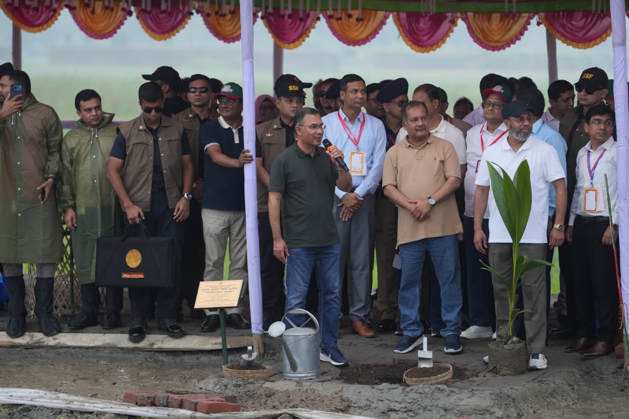 আসুন সকলে মিলে দেশটাকে পরিষ্কার-পরিচ্ছন্ন রাখি : প্রধানমন্ত্রী