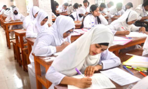 এইচএসসি ও সমমানের প্রথম দিনের পরীক্ষা সুষ্ঠুভাবে সম্পন্ন