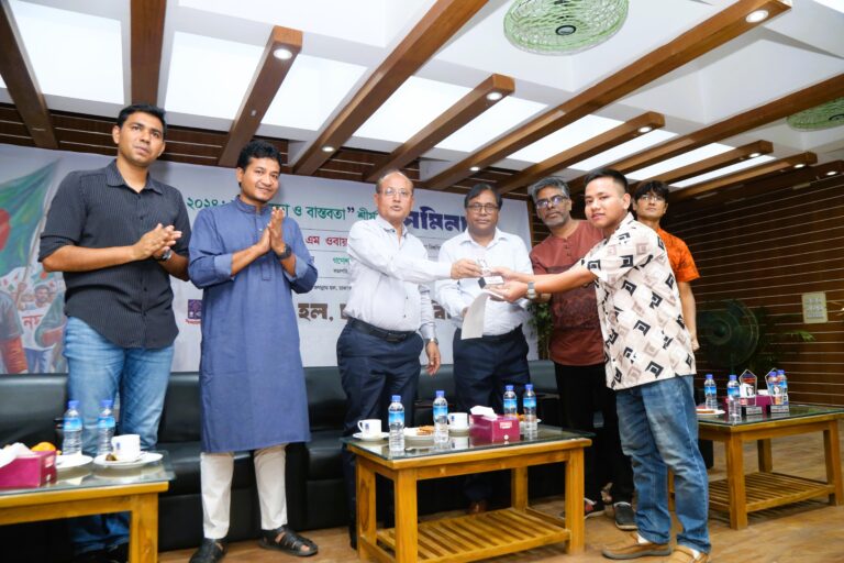 জুলাই গণ-অভ্যুত্থান ছিল ক্ষোভ ও গণতন্ত্রের আকাঙ্ক্ষার বহিঃপ্রকাশ: ঢাবি উপাচার্য