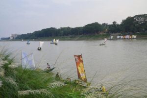 সেলিম সিকদারের কবিতা নদীর ধারে যাই