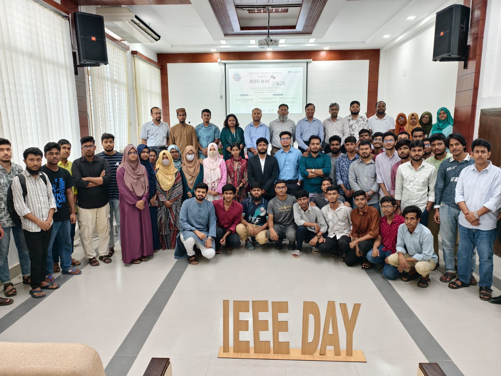 যবিপ্রবিতে ইকো অলিম্পিয়াড ও নবীনবরণ, পরিবেশ সচেতনতায় গুরুত্ব