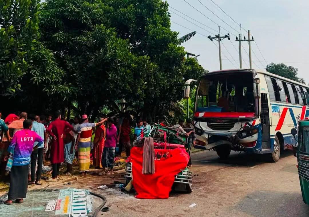 ময়মনসিংহে সড়ক দুর্ঘটনায় ৭ জন নিহত