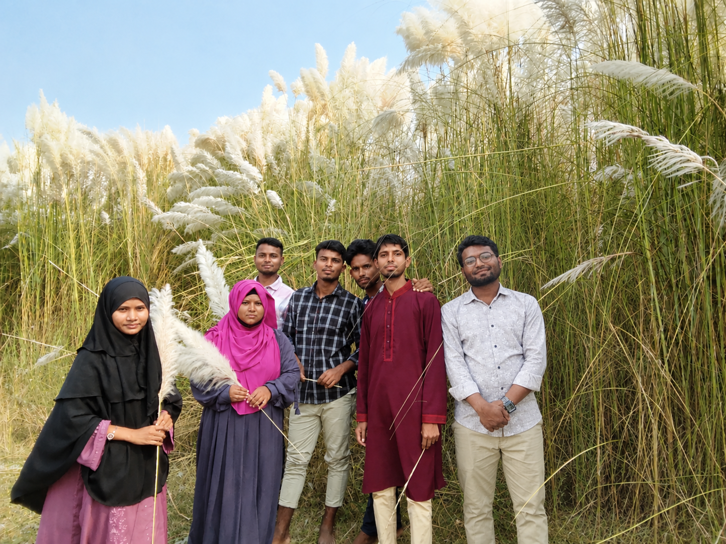 শুভ্র কাশফুলের দেশে: বালাসী ঘাটে বন্ধুদের সাথে কাটানো একটি দিন