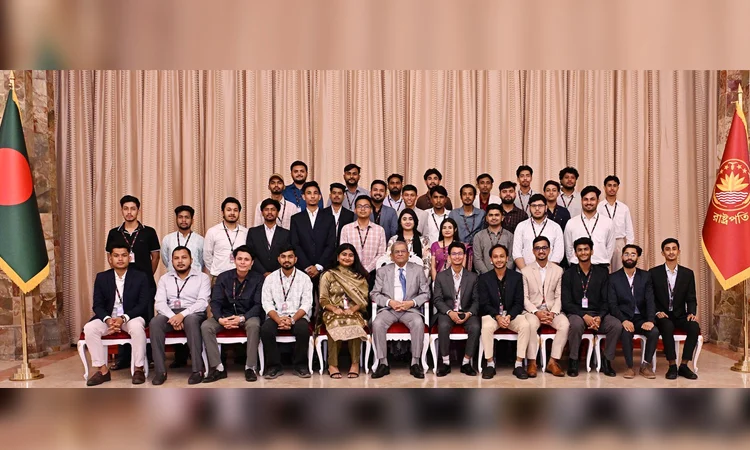 তরুণদের মাদকবিরোধী সামাজিক আন্দোলন গড়ে তোলার আহ্বান রাষ্ট্রপতির