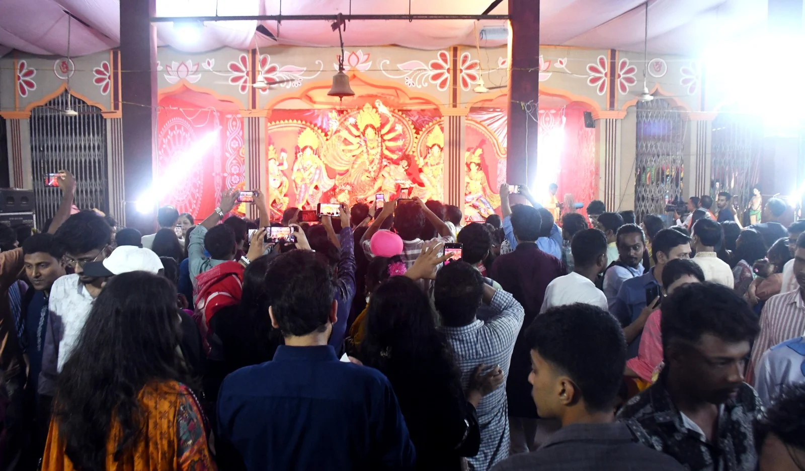 মহানবমী পূজা উদযাপিত, আগামীকাল বিজয়া দশমী